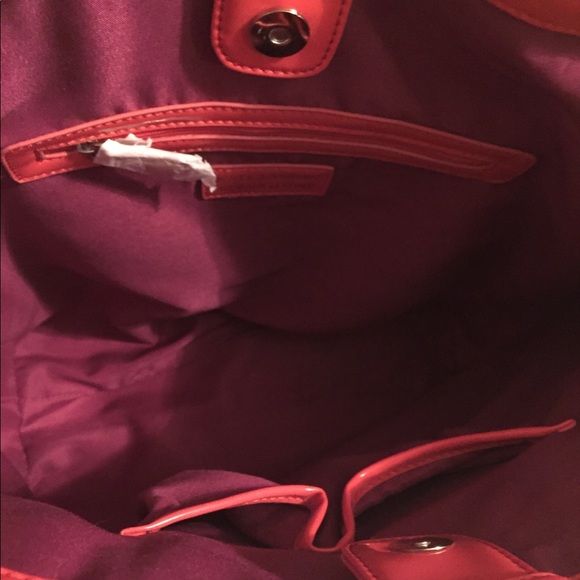 NWT Kate Landry Purse. SOLD - Picture 5 of 7